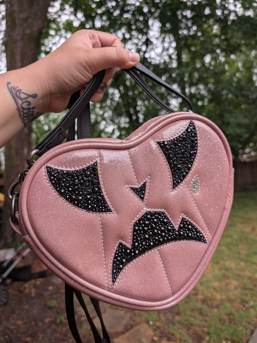 Pink Heart-Shaped Glitter Crossbody Bag with Black Accent